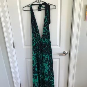 Prettylittlething Green Cheetah Maxi